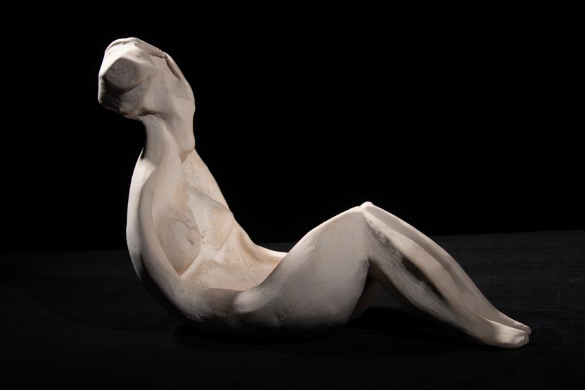Angelo Di Mario, scultura, donna, 1991, creta bianca, 22,5x31x19